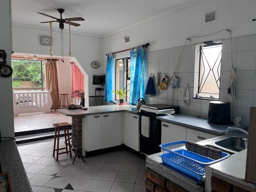 3 Bedroom Property for Sale in Wetton Western Cape